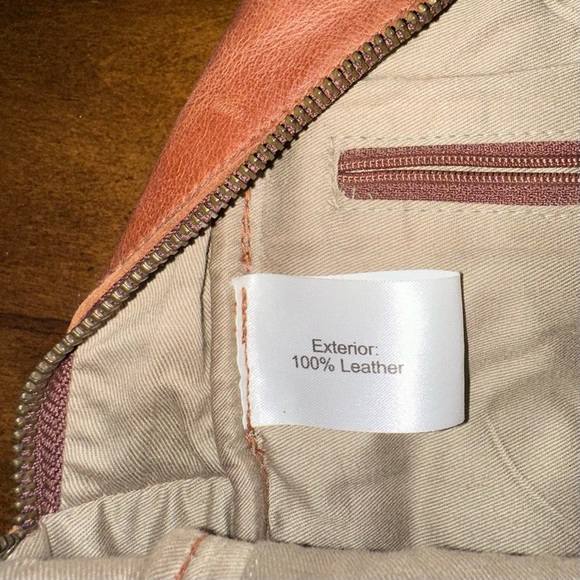 NWOT! ANABABLISH TOOLED LEATHER BACKPACK - Picture 10 of 11